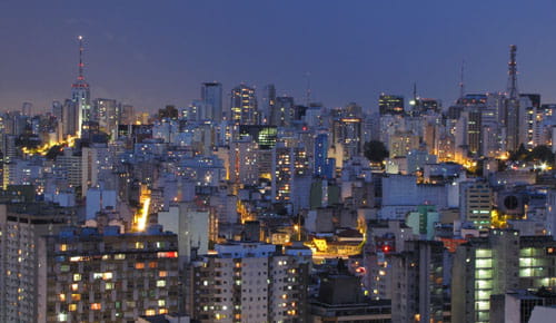 carreto-sp-cidade-noite